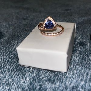 Sapphire cubic zirconia with rose gold plating size 7